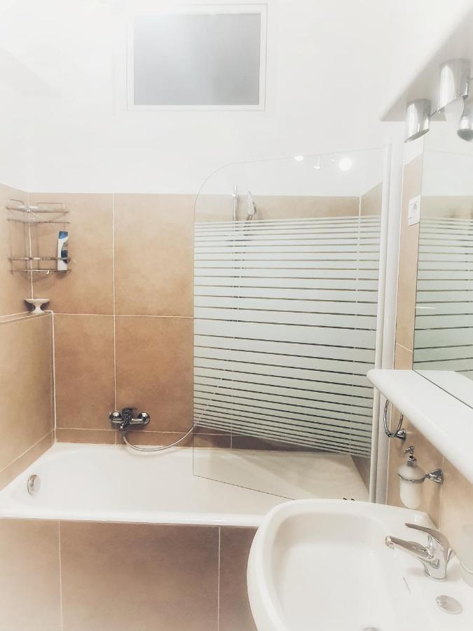 Ccc Matera Short Term Rooms Ccc Buitenkant foto